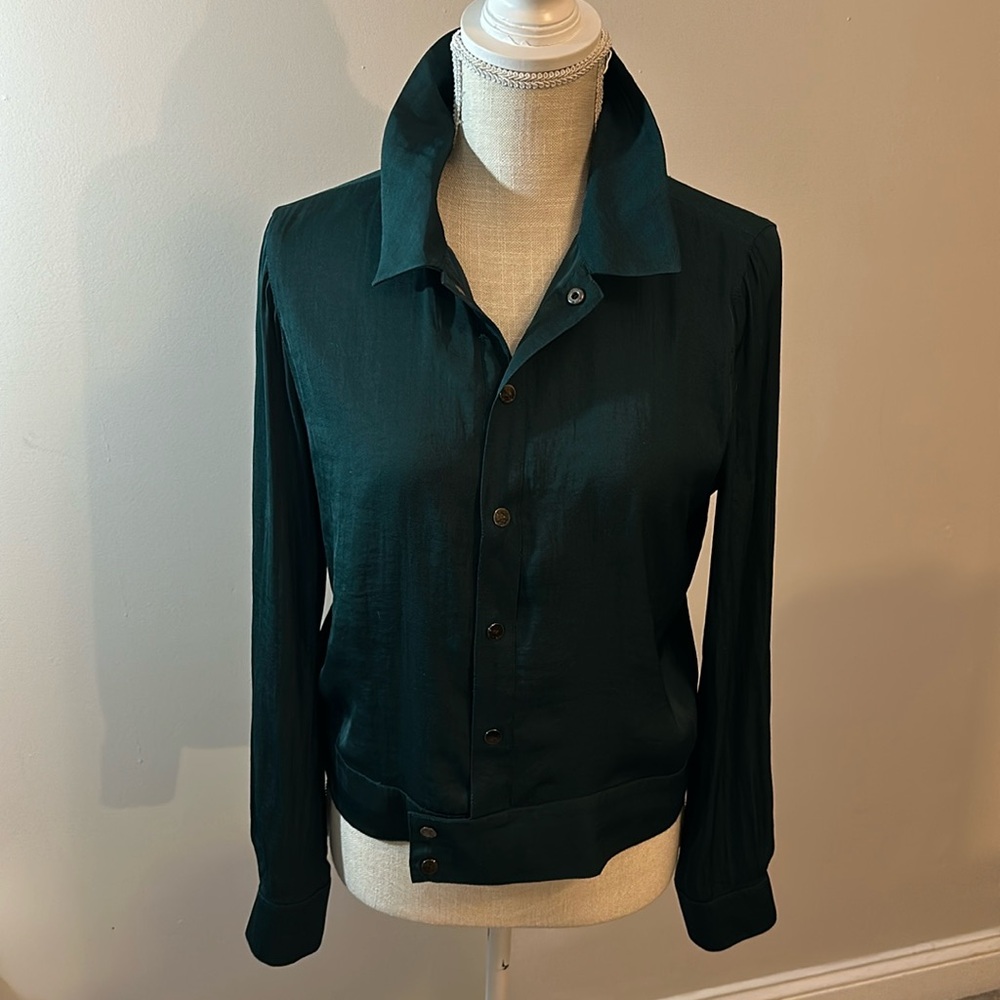 1. State Dark Green‎ Button Down Blouse with Back Embroidery Size Smalll